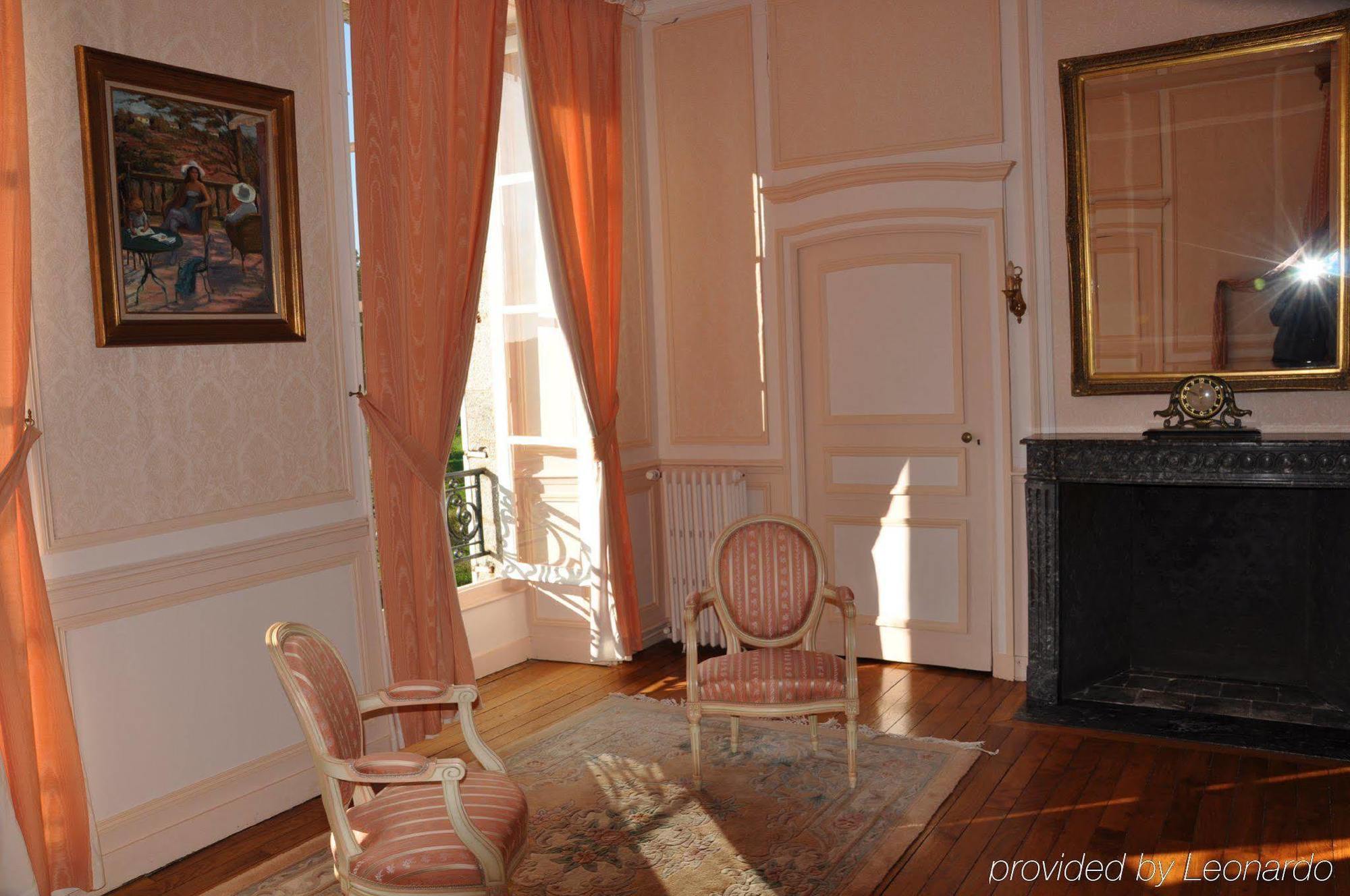 Chateau De La Foltiere Apartment Saint-Germain-en-Cogles Bilik gambar